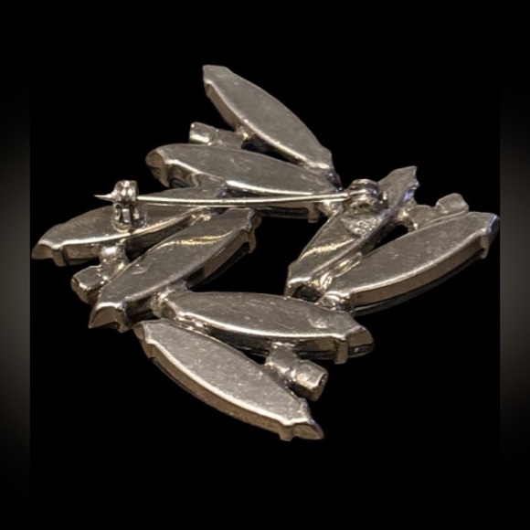 Very Rare Find - Black Crystal Statement Brooch - Picture 7 of 10